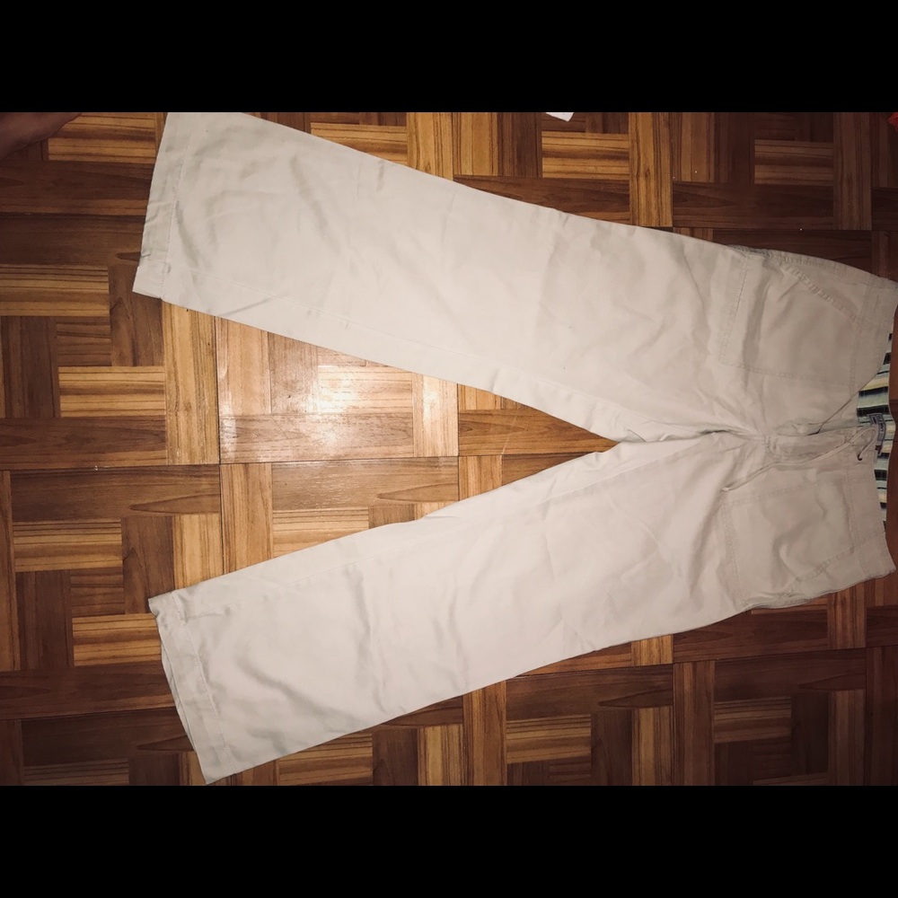 khaki pants